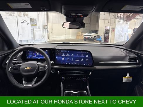 Certified 2024 Chevrolet Traverse LT image 41