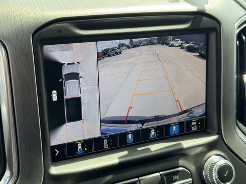 Used 2023 GMC Sierra 3500 Denali w/ Denali Black Diamond Edition image 19