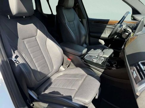 Used 2022 BMW X3 xDrive30i w/ Premium Package 2 image 8