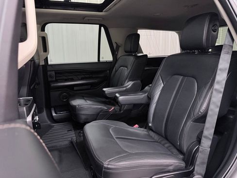 Used 2020 Ford Expedition Platinum RWD image 29