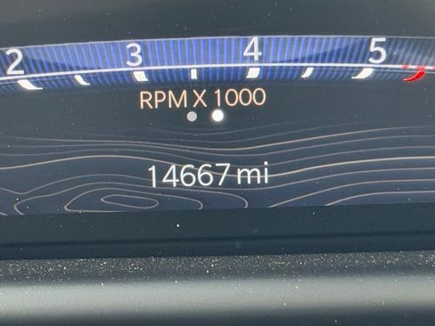 Used 2024 Jeep Wagoneer 4WD w/ Premium Group I image 39