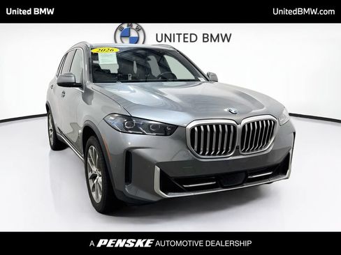 Used 2026 BMW X5 sDrive40i w/ Parking Assistance Package RWD image 3