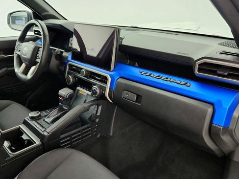 Used 2024 Toyota Tacoma TRD Sport image 24