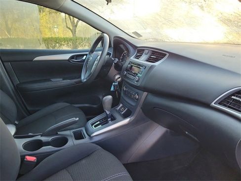 Used 2017 Nissan Sentra S w/ S Style Package image 30