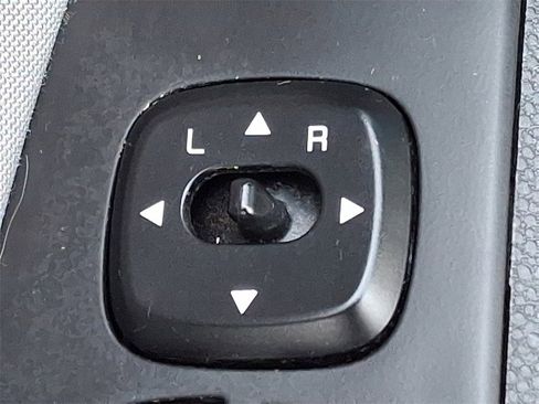 Used 2015 Kia Soul + image 25