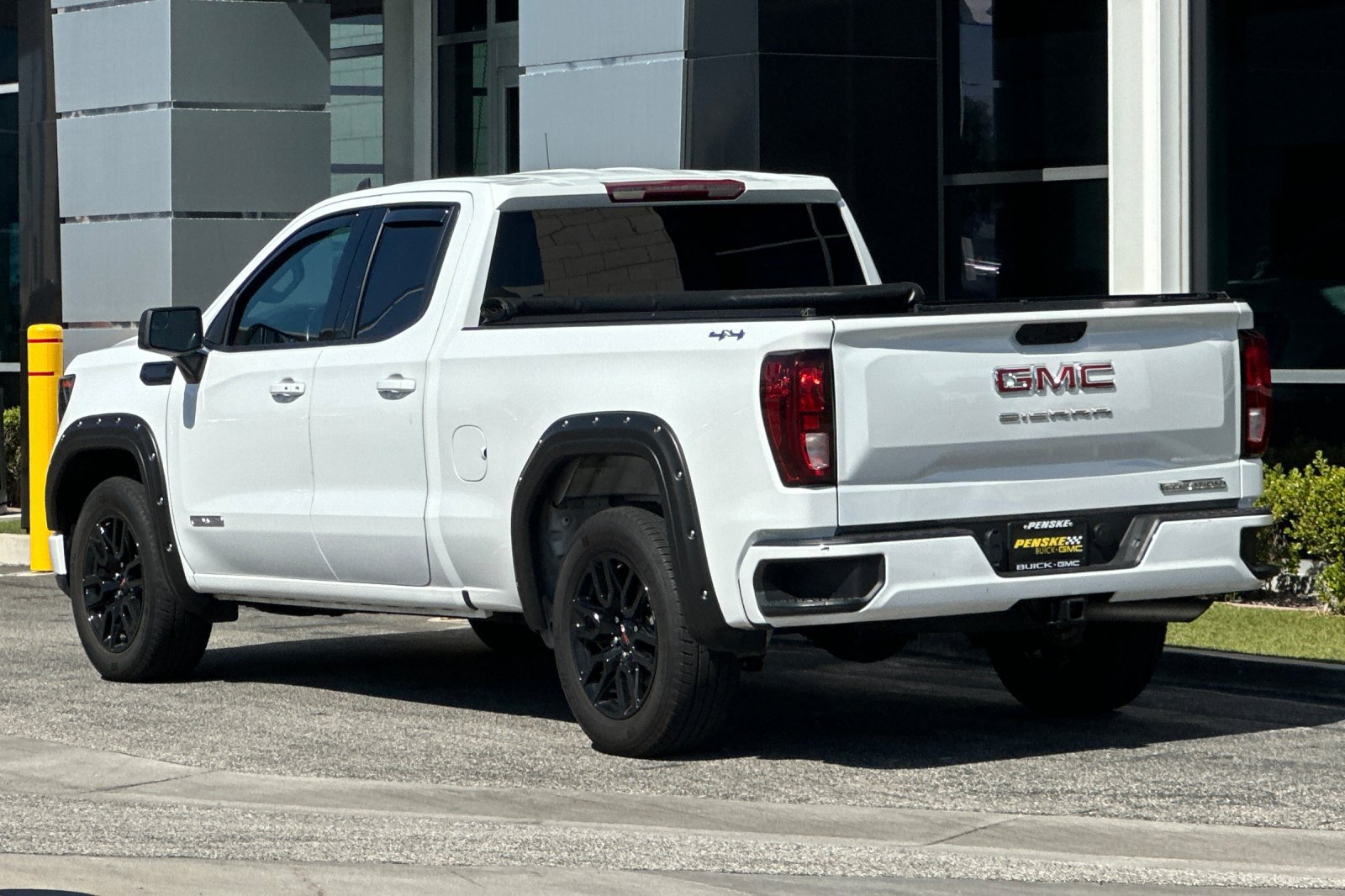 Certified 2023 GMC Sierra 1500 Elevation AWD/4WD image 6