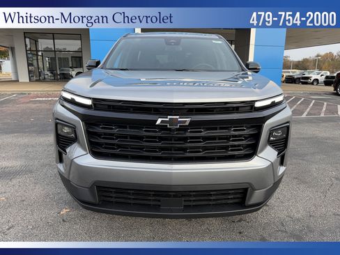 New 2026 Chevrolet Traverse LT w/ Midnight/Sport Edition image 2