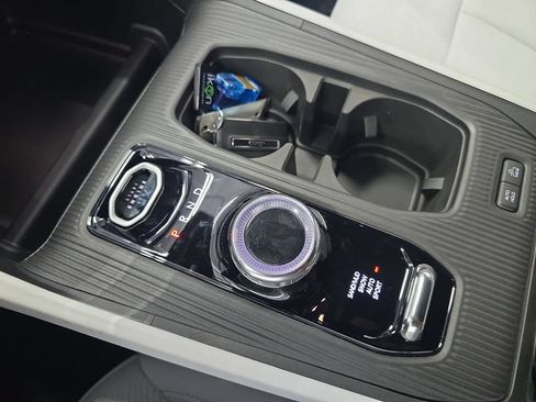 New 2026 Jeep Cherokee Laredo AWD/4WD image 24