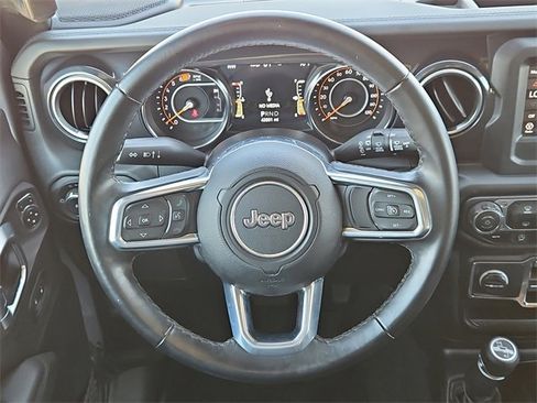 Used 2021 Jeep Wrangler Unlimited Sahara image 4