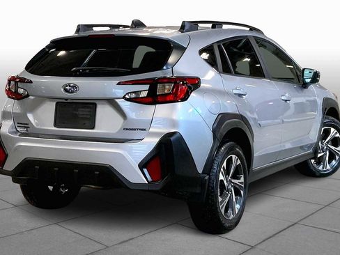 Used 2026 Subaru Crosstrek 2.0i Premium image 13