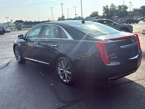 Used 2013 Cadillac XTS Luxury w/ Driver Awareness Package FWD image 3