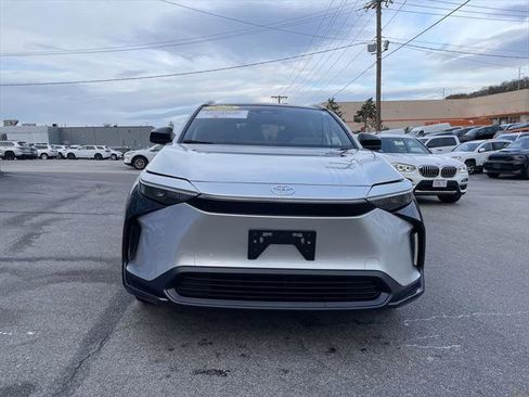 Certified 2025 Toyota bZ4X AWD image 5