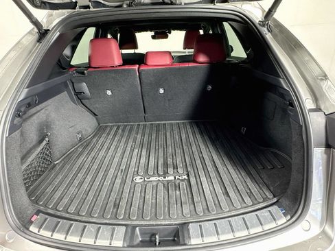 Used 2025 Lexus NX 350h AWD image 33