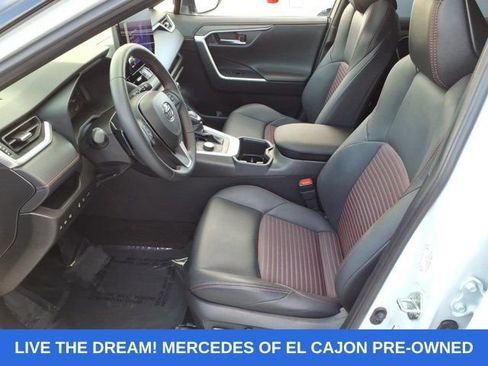 Used 2024 Toyota RAV4 XSE w/ Weather Package AWD/4WD image 14