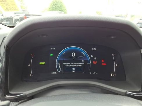 Used 2025 Toyota Camry SE FWD image 20
