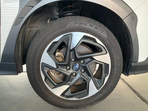 Certified 2024 Subaru Crosstrek 2.5i Limited AWD/4WD image 3