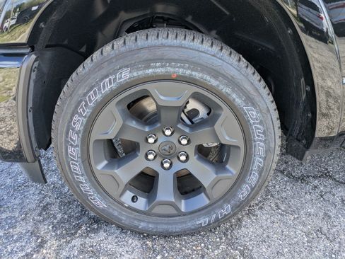 Used 2026 RAM 1500 Big Horn AWD/4WD image 11