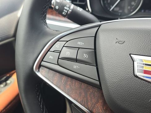 Used 2025 Cadillac XT5 Premium Luxury w/ Technology Package FWD image 38