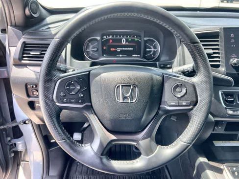 Used 2023 Honda Passport EX-L image 17