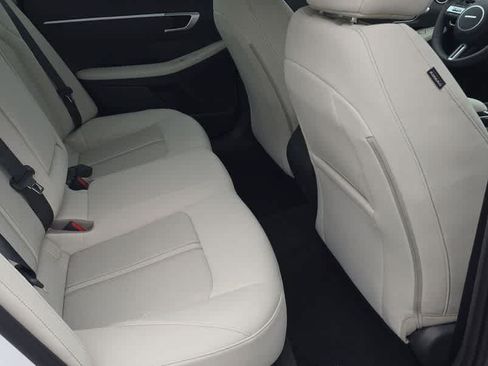 New 2026 Hyundai Sonata SEL FWD image 21