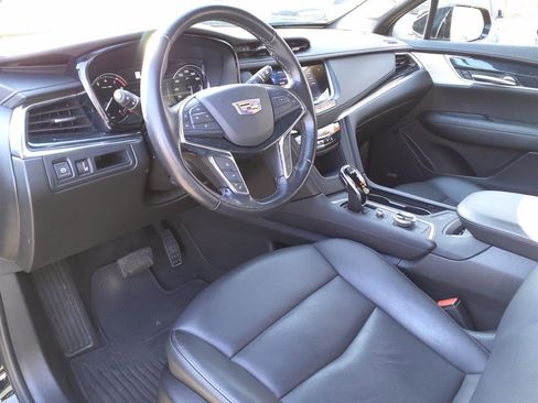 Certified 2022 Cadillac XT5 Premium Luxury image 14