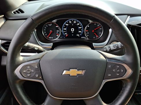 Certified 2023 Chevrolet Traverse Premier FWD image 21