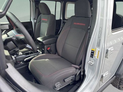 Used 2023 Jeep Wrangler Unlimited Rubicon image 9