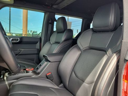 Used 2024 Ford Bronco Raptor AWD/4WD image 11