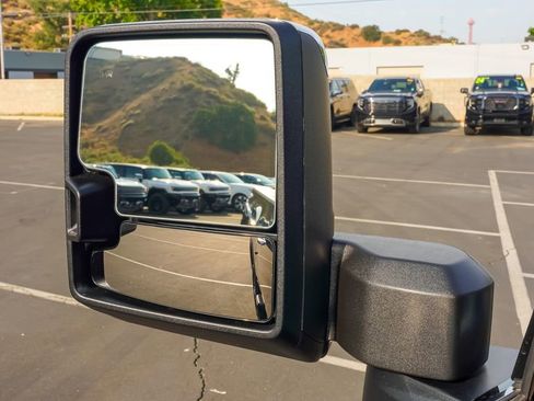 New 2025 GMC Sierra 2500 SLT w/ SLT Premium Package image 28