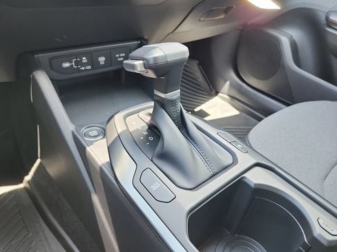 New 2026 Kia K4 FWD image 22