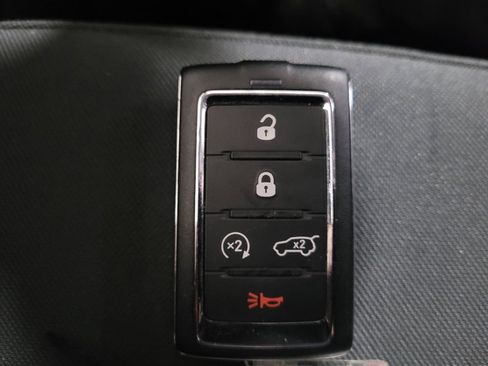 Used 2021 Jeep Grand Cherokee L Laredo w/ Luxury Tech Group I image 32