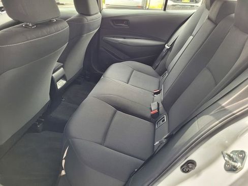 Used 2023 Toyota Corolla LE w/ LE Convenience Package FWD image 18