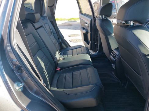 Used 2022 Honda CR-V Touring image 13