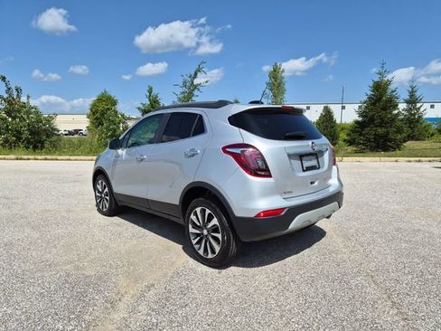 Used 2022 Buick Encore Preferred w/ Safety Package AWD/4WD image 8