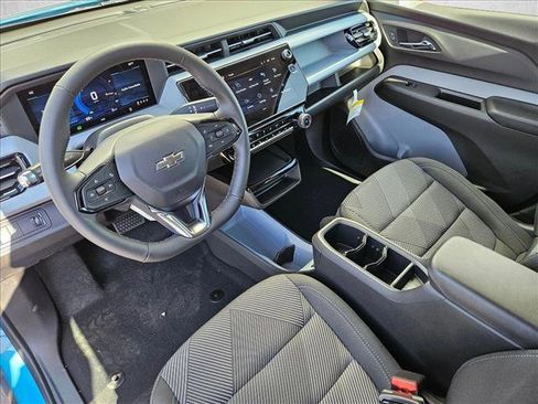 New 2027 Chevrolet Bolt LT w/ Comfort Package FWD image 3