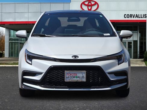 New 2026 Toyota Corolla SE w/ SE Package FWD image 3