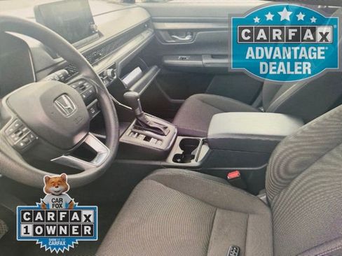 Used 2025 Honda CR-V LX image 3