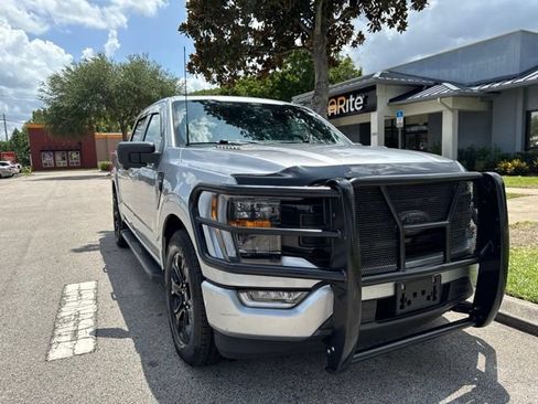 Used 2022 Ford F150 XLT w/ Equipment Group 302A High RWD image 2