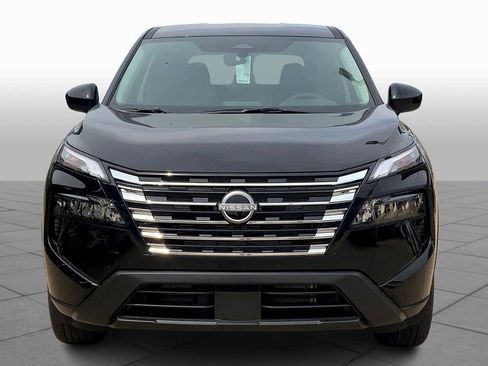 New 2026 Nissan Rogue SV image 3