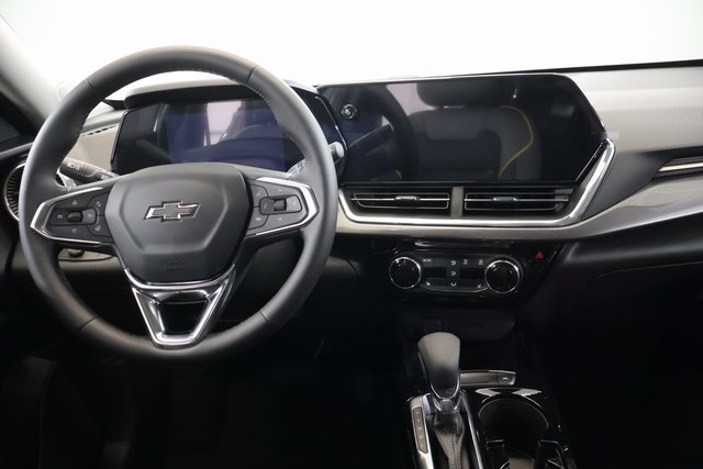 New 2026 Chevrolet Trax ACTIV w/ Driver Confidence Package FWD image 14