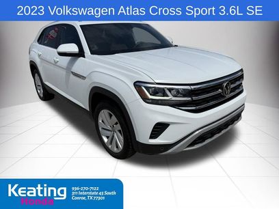 Used 2023 Volkswagen Atlas Cross Sport SE w/ Panoramic Sunroof Package