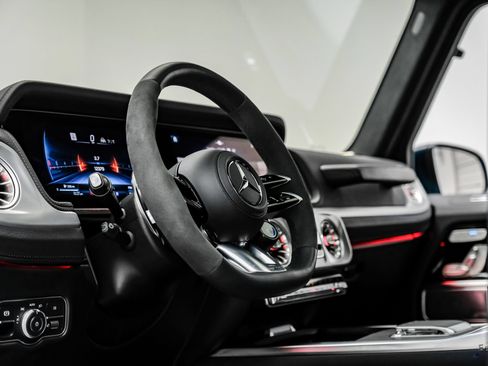 Used 2025 Mercedes-Benz G 63 AMG 4MATIC w/ Night Package Magno image 43