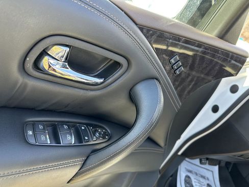 Used 2022 Nissan Armada Platinum w/ Captain's Chairs Package image 7