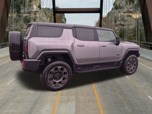 New 2026 GMC Hummer EV 3X w/ Carbon Fiber Edition Package AWD/4WD image 11