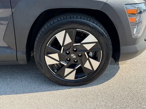 Used 2024 Hyundai Kona SEL FWD image 19