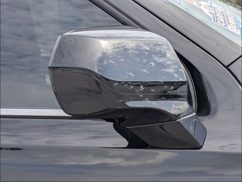 Certified 2023 Chevrolet Tahoe LS RWD image 11
