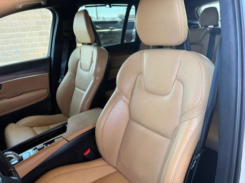 Used 2017 Volvo XC90 T8 Inscription w/ Luxury Package AWD/4WD image 44