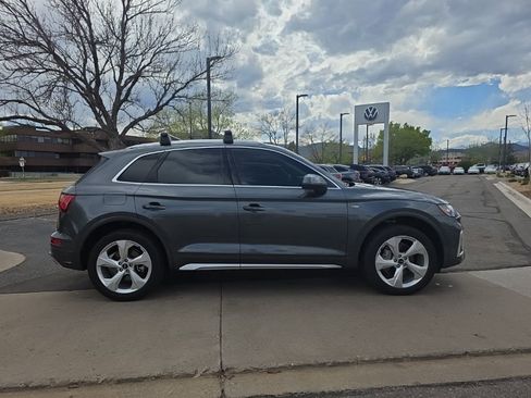Used 2023 Audi Q5 2.0T Premium Plus w/ Premium Plus Package AWD/4WD image 6