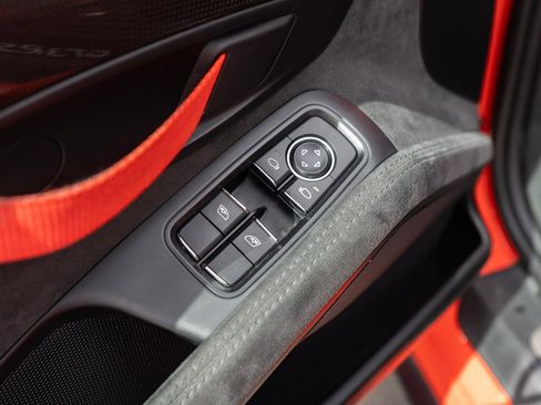 Used 2016 Porsche 911 GT3 RS RWD image 29