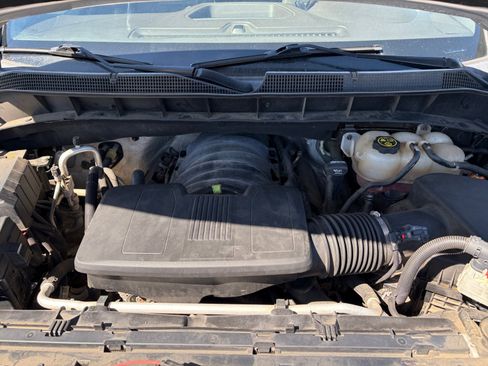 Used 2019 Chevrolet Silverado 1500 LT Trail Boss AWD/4WD image 11